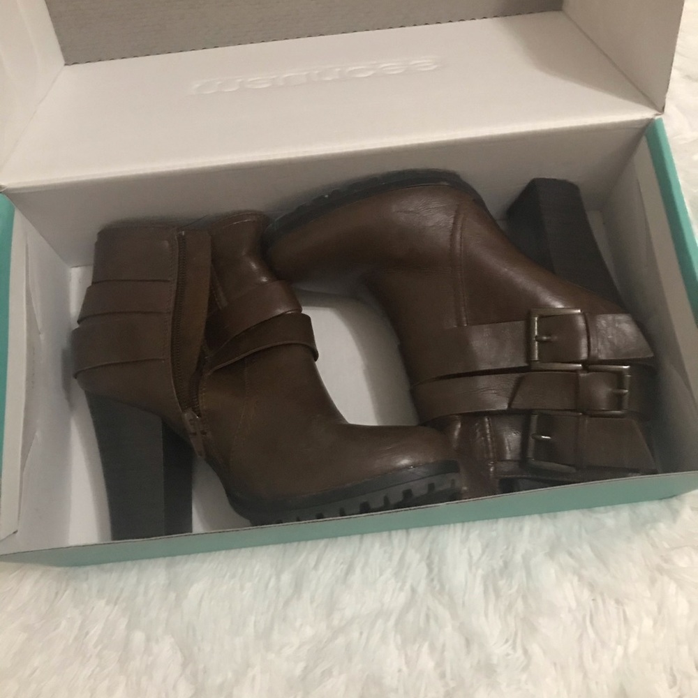 Maurices boots